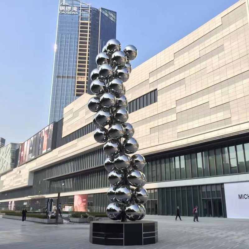 Abstract stainless steel sculpture: the beauty of novel and creative art